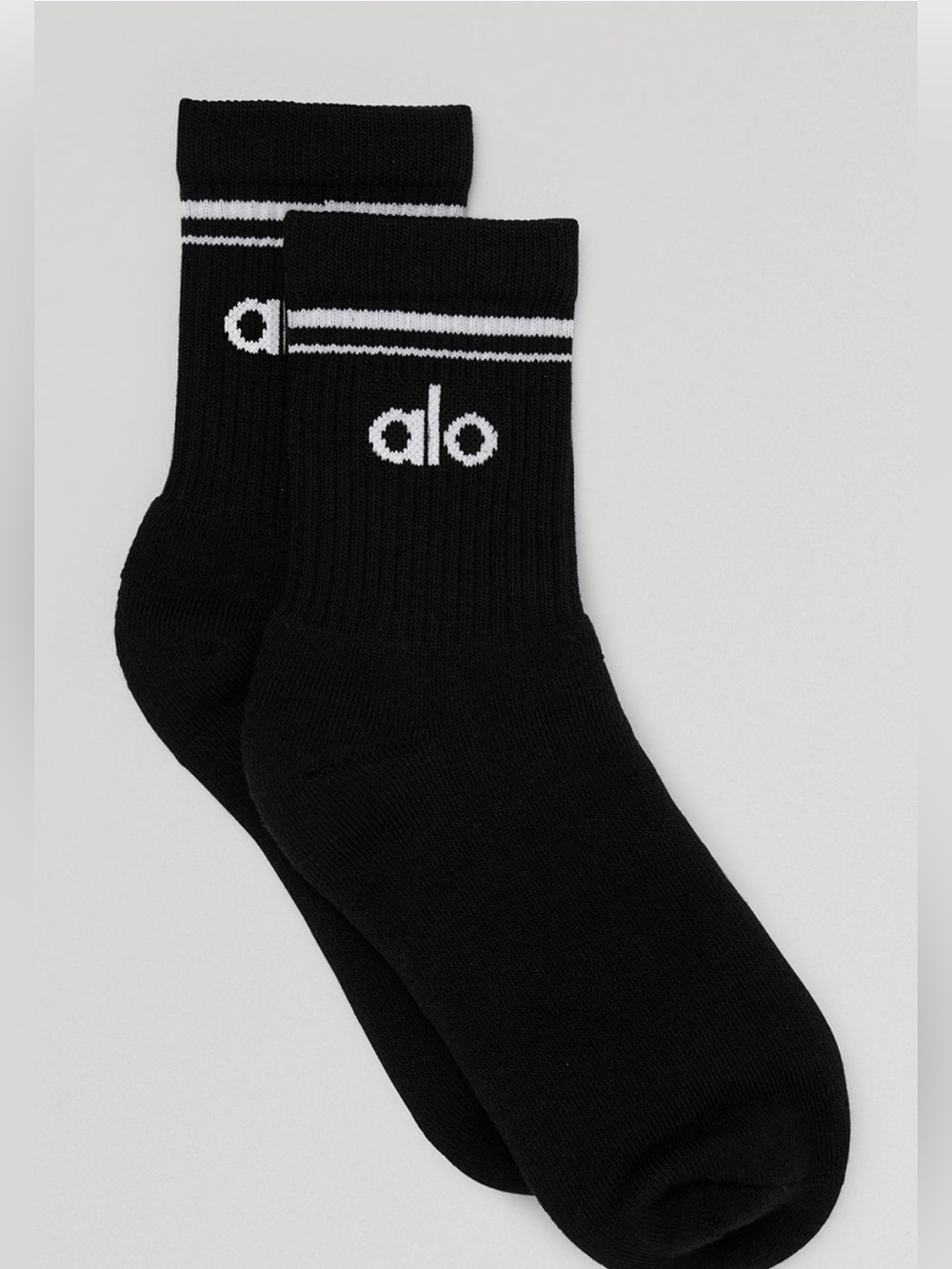 ALO Yoga- Unisex Half-Crew Sock- Black/White